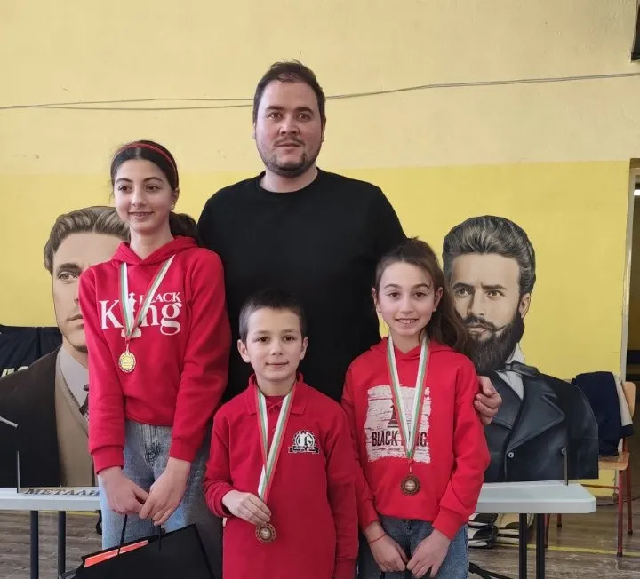 Шахматисти от страната и чужбина участваха в "Свобода"